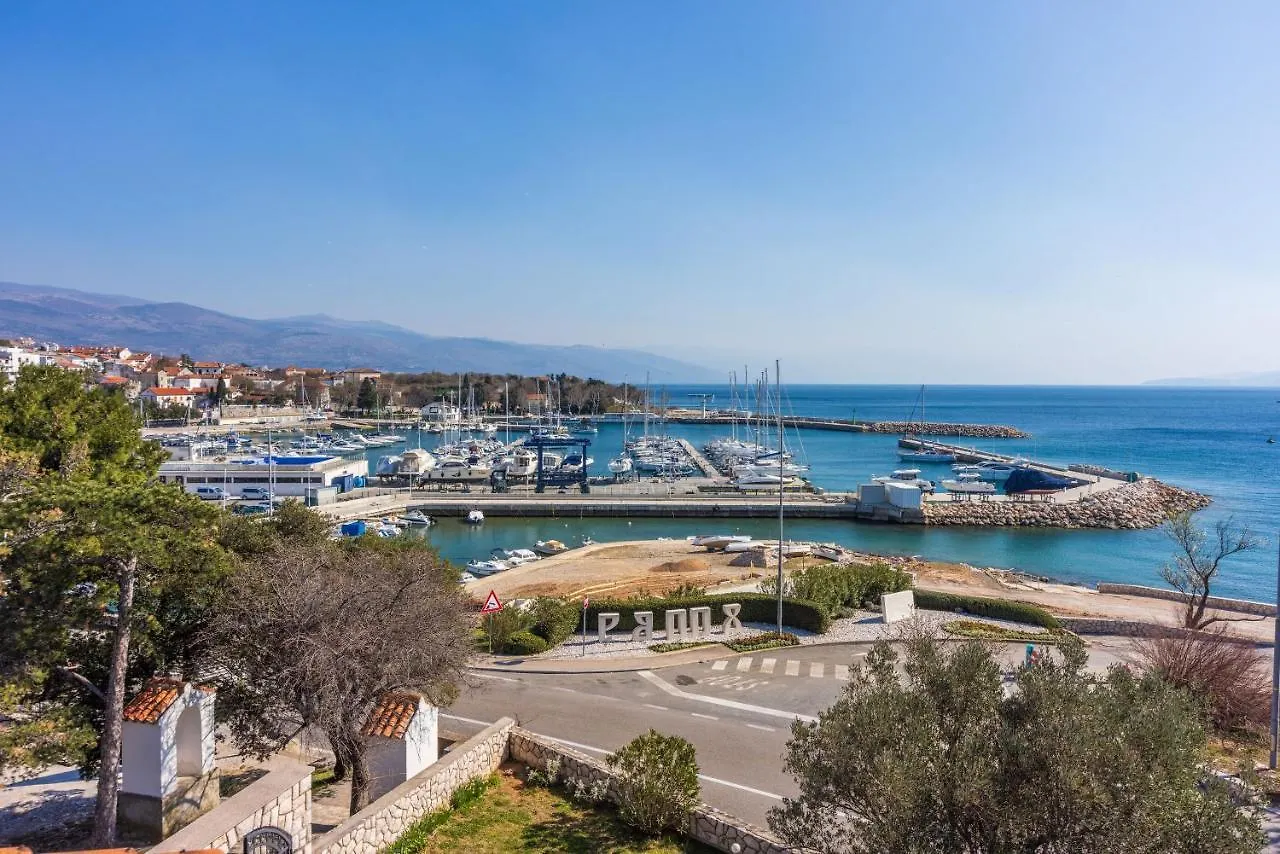 Apartments Anamarija Novi Vinodolski 0*,  Κροατία