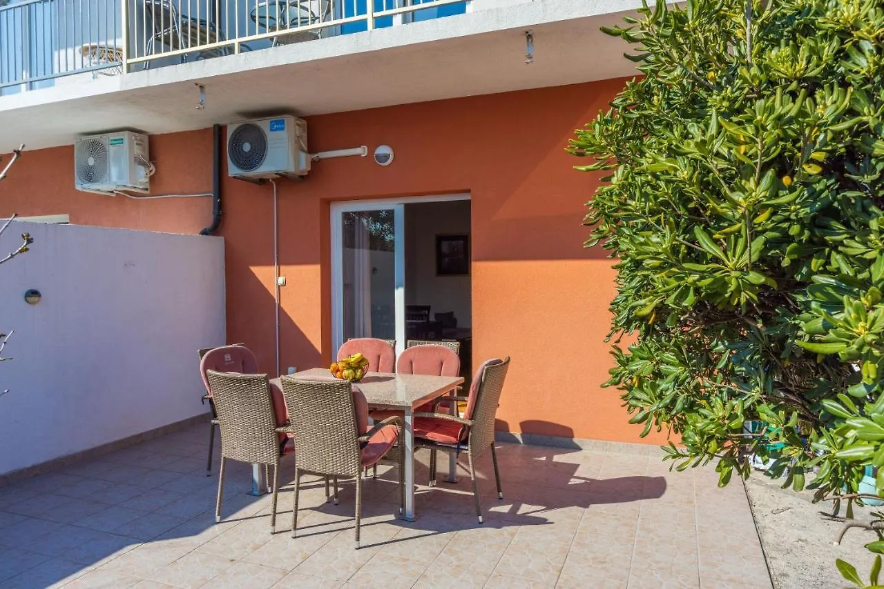 Apartments Anamarija Novi Vinodolski